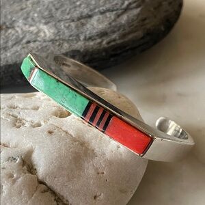 Native American Malachite and Red Coral Vintage Bracelet